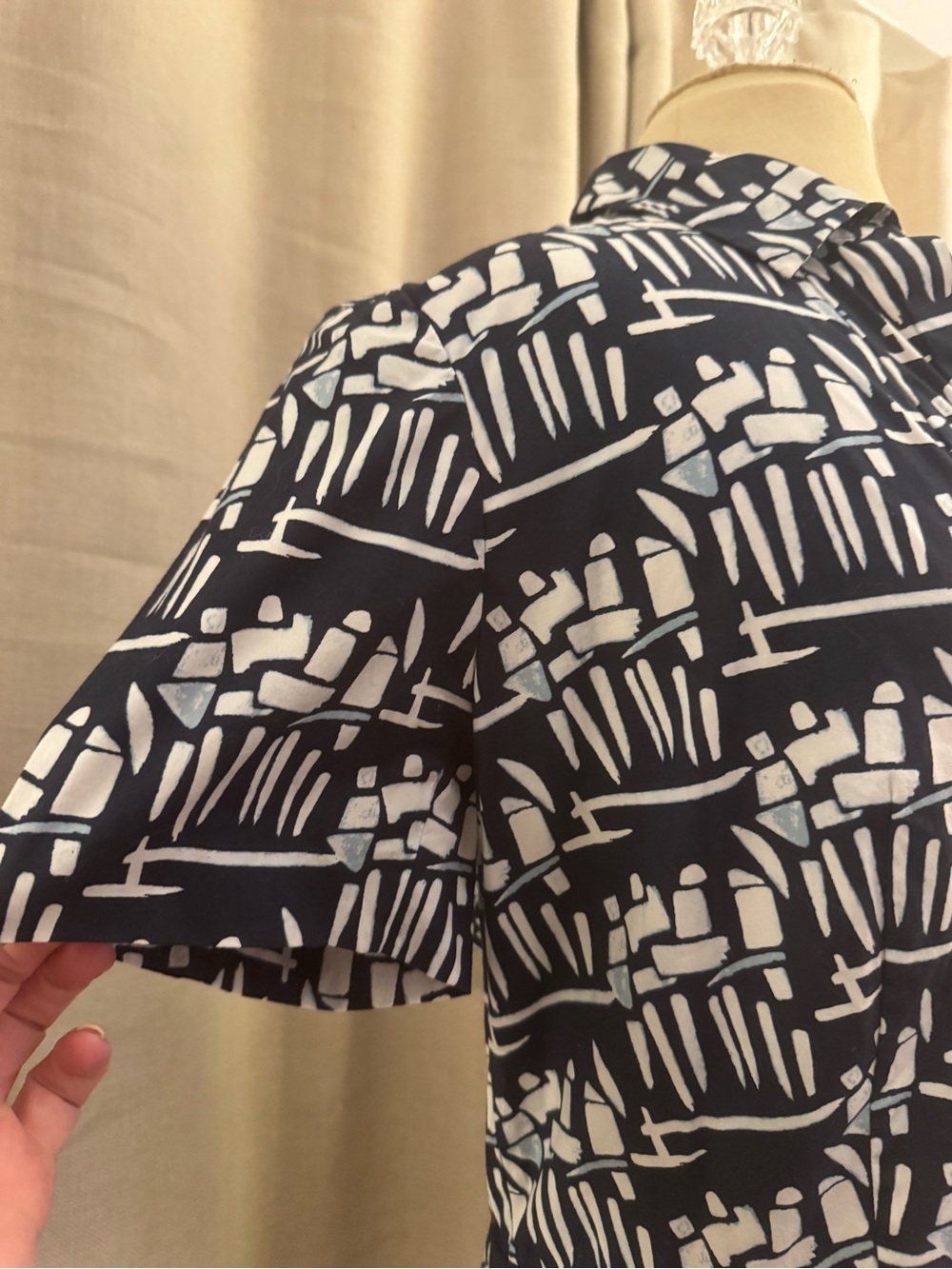 Tory Burch Navy and White Abstract Print Dress Size 12 - Picture 3 of 11